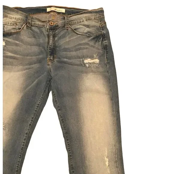 KanCan Faded‎ Distressed Mid Rise Skinny Light wash Denim Stretch Jeans 13/30 - Picture 4 of 10